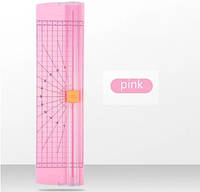 Резак для бумаги пластиковый А4 розовый