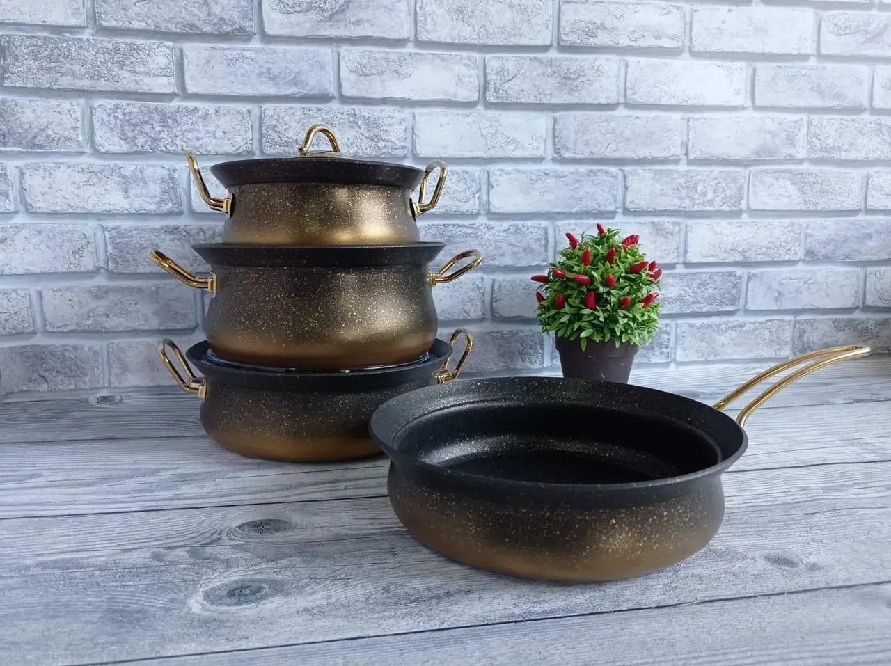 Набір посуду OMS 3044-IND-Gold