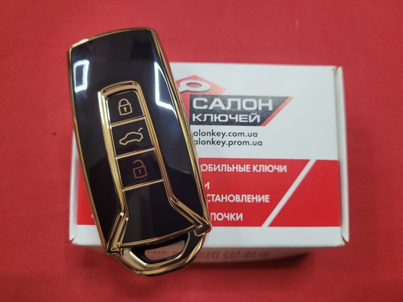 Чохол для ключа Фольцваген TPU Black and Gold Суперякість