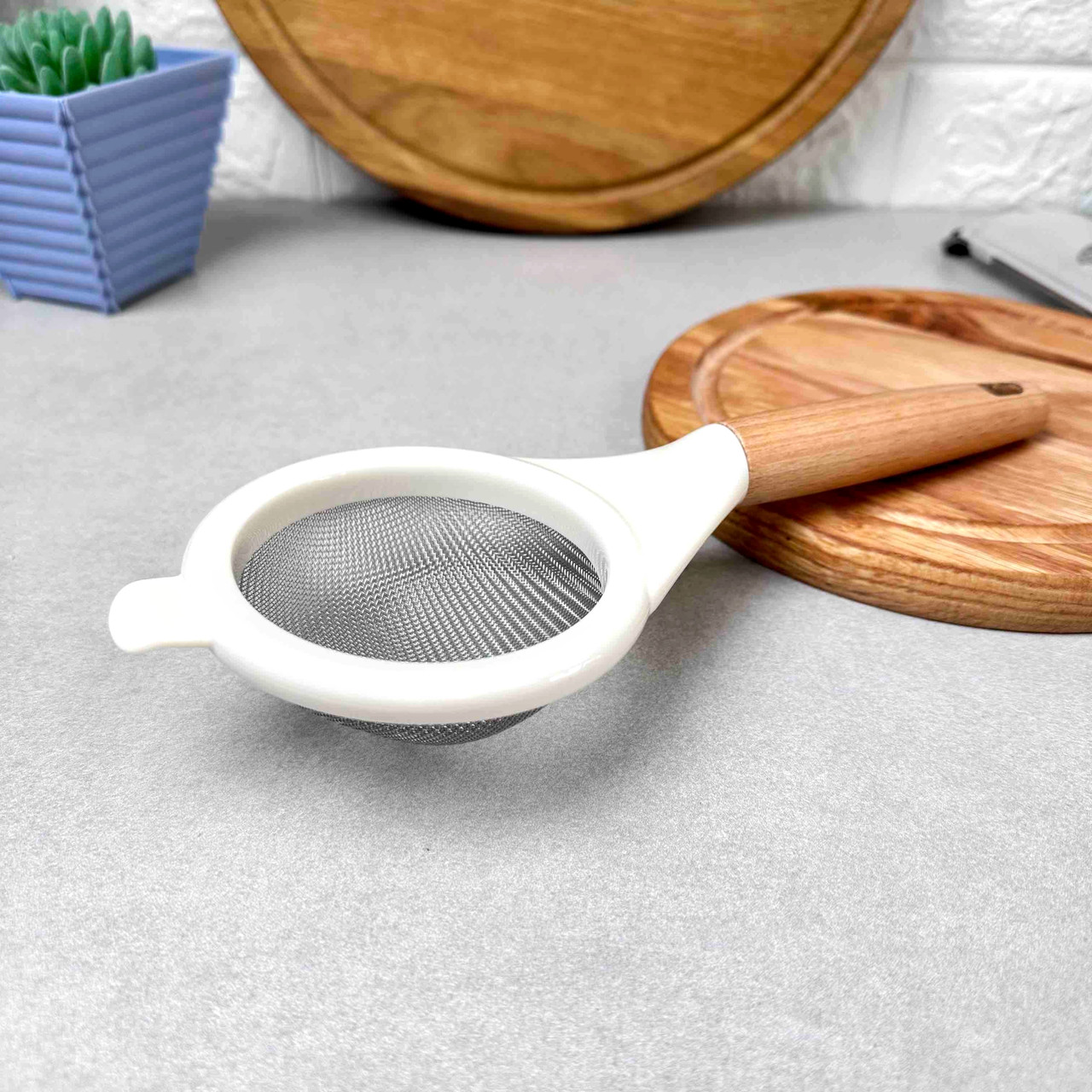 Кулінарне ситечко з дерев'яною ручкою Milk & Wood