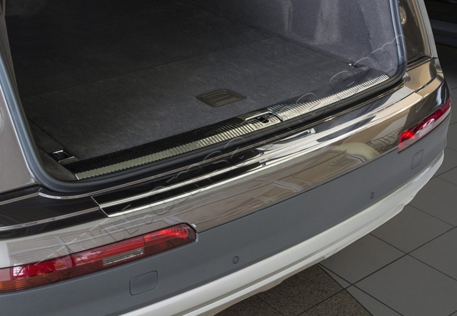 Накладки на задній бампер Audi Q7 2015- Захисні декоративні накладки на бампер авто 2
