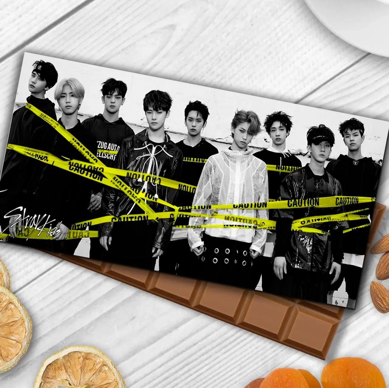 Шоколадка Стрей Кідс. Шоколадка Stray Kids 04, фото 1