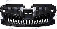 Решетка радиатора Skoda Fabia 14-18 черн.с отв.под молдинг Автомобильные решетки радиатора на автомобиль 2