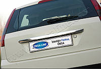 Накладка над номером Ford Fiesta 3D/5D 2002-2008 на багажник Автомобильные декоративные накладки на 2