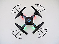 Квадрокоптер Світиться c WiFi Камерою QY66-X05 крутиться навколо своєї осі з тримачем для телефону Чорний