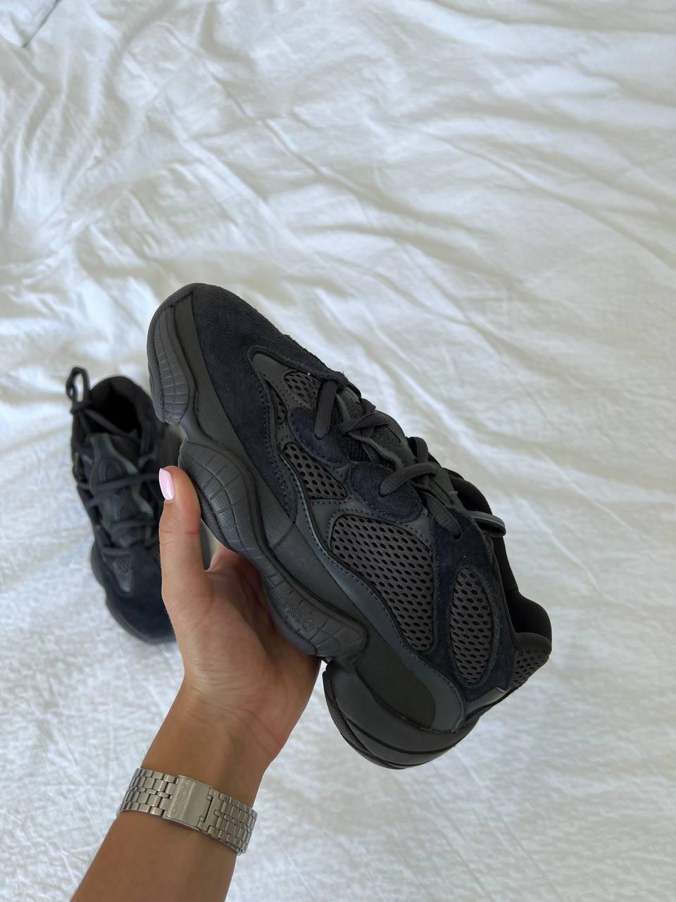 Чоловічі кросівки Adidas Yeezy 500 Utility Black чорні модні спортивні замшеві кроси YE015 top
