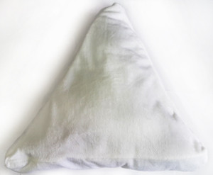Подушка під сублімацію у формі трикутника з оксамитовою наволочкою ( розмір 35х35 см)
