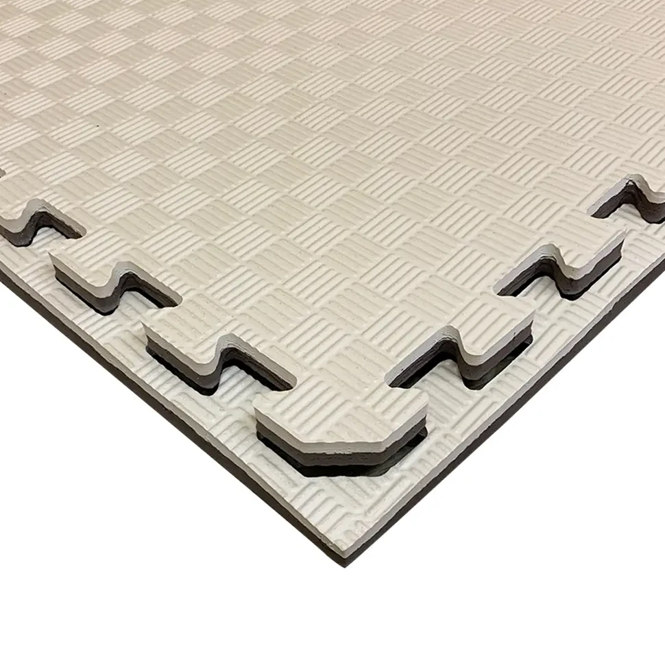 Мат татамі з бортиком Izolon Eva Sport 70 кг/м3 100х100х2 см, фото 1