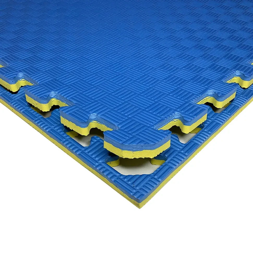 Мат татамі з бортиком Izolon Eva Sport 70 кг/м3 100х100х1.5-1.7 см, фото 1
