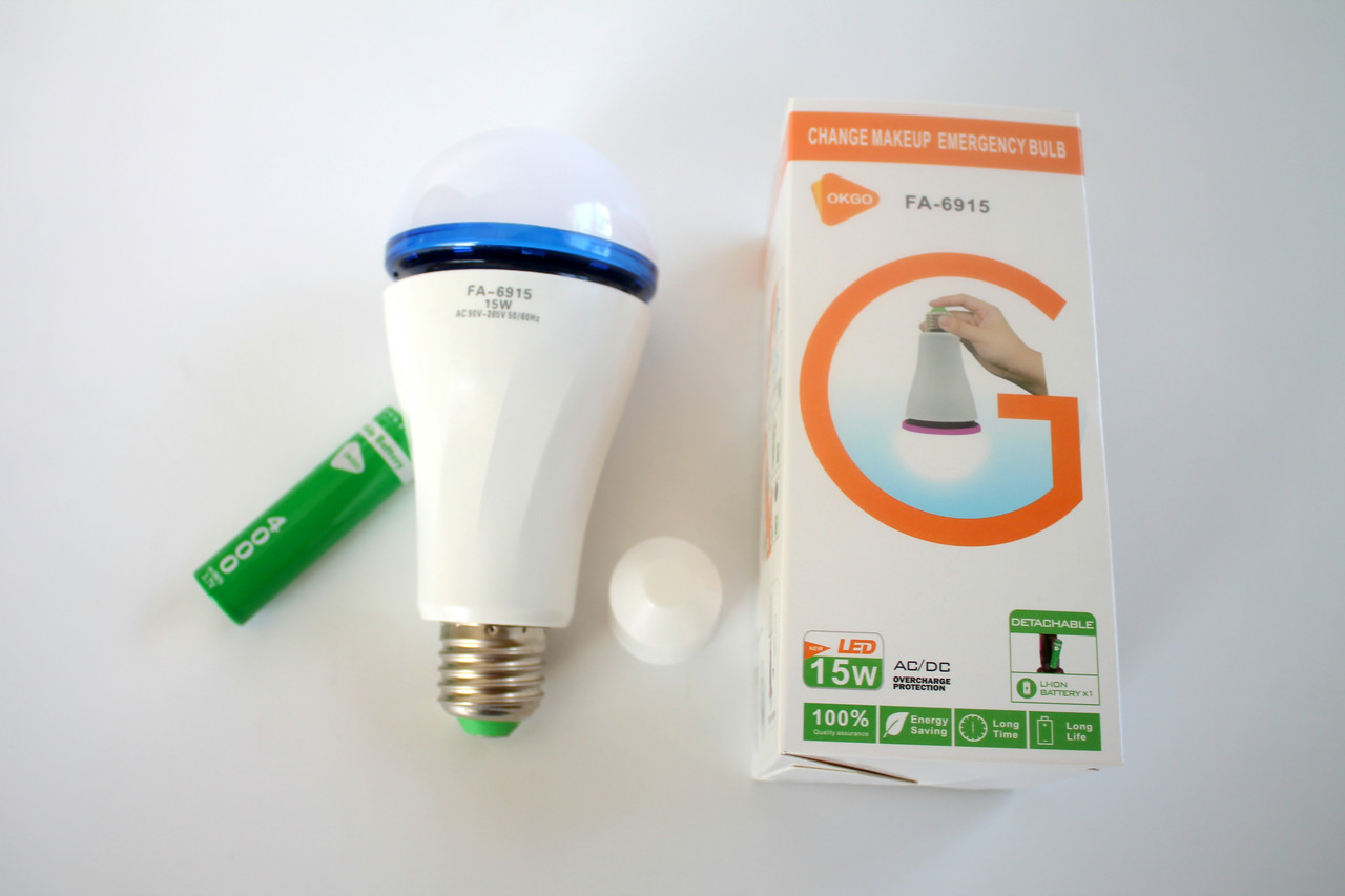 Лампа акумуляторна світлодіодна з цоколем E27 15W