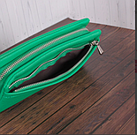 Гаманець жіночий стильнийзеленого кольору з екошкіри, зручний, місткий, на блискавці, фото 3