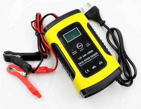 Автомобільні пуско-зарядні пристрої