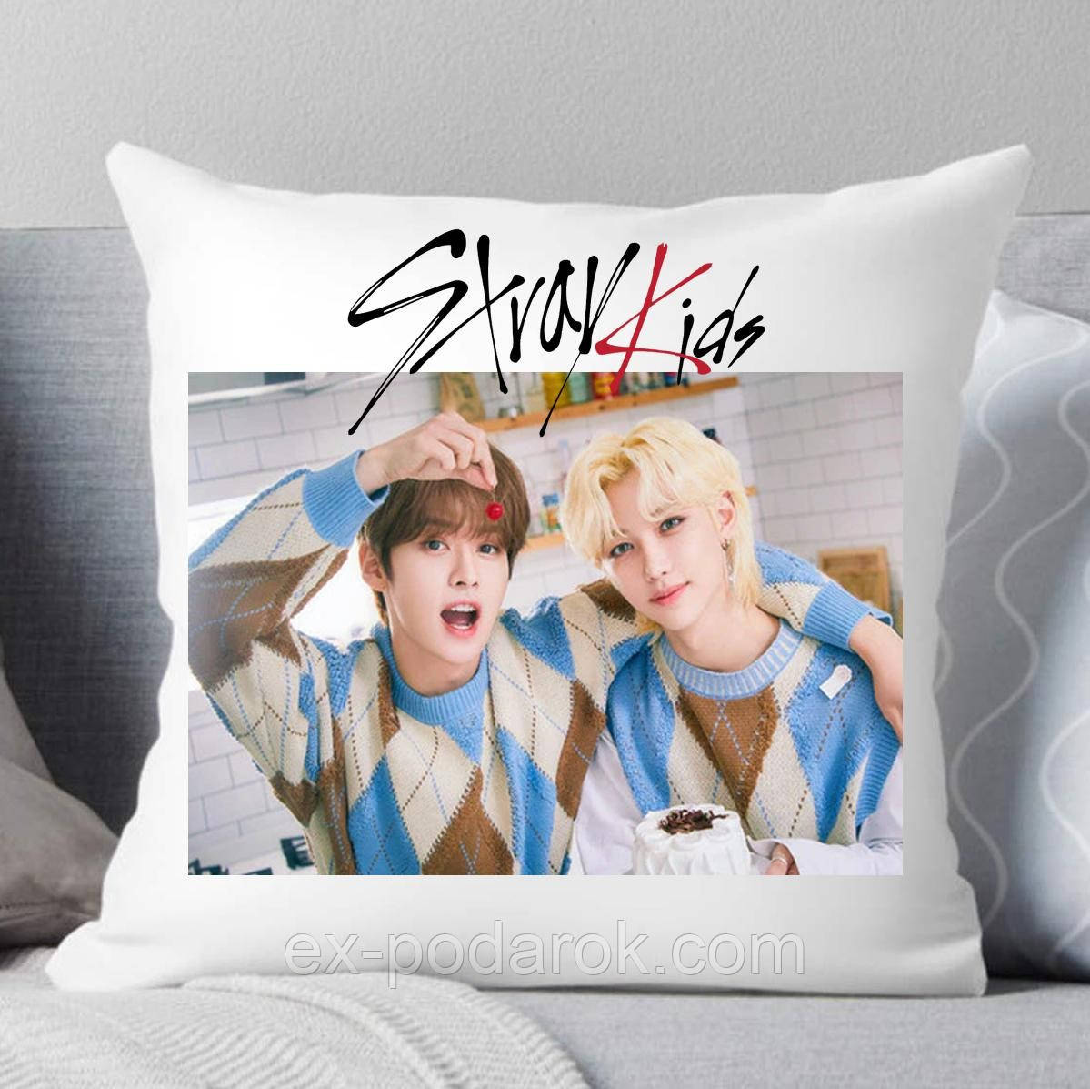 Подушка Stray Kids. Подушка Стрей Кідс No12