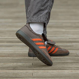 Adidas handball orange online