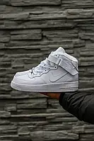 Nike Air Force White Winter 42 m