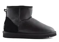 UGG UGG Classic Mini II Black Leather 40 m