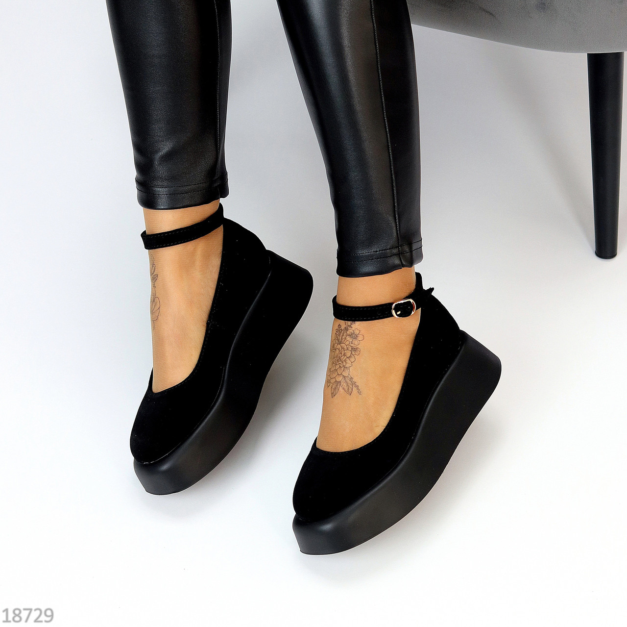 Черные замшевые туфли на шлейке натуральная замша на небольшой платформе lolita style - фото 1 - id-p1912076589