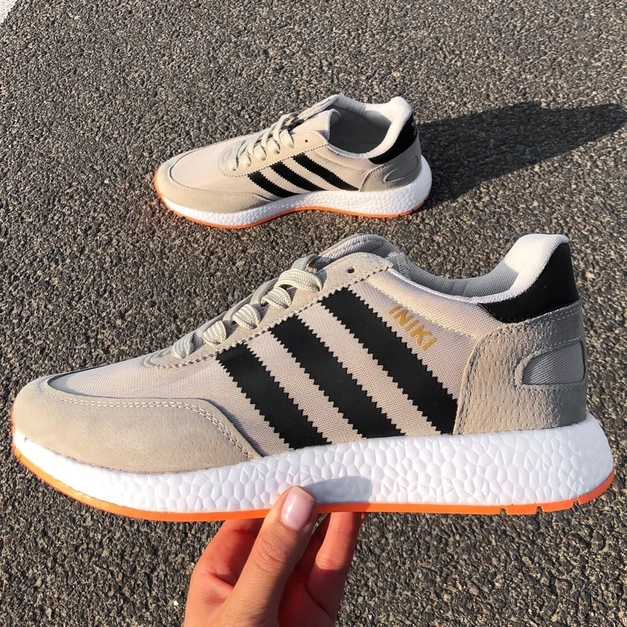 Iniki sale clearance