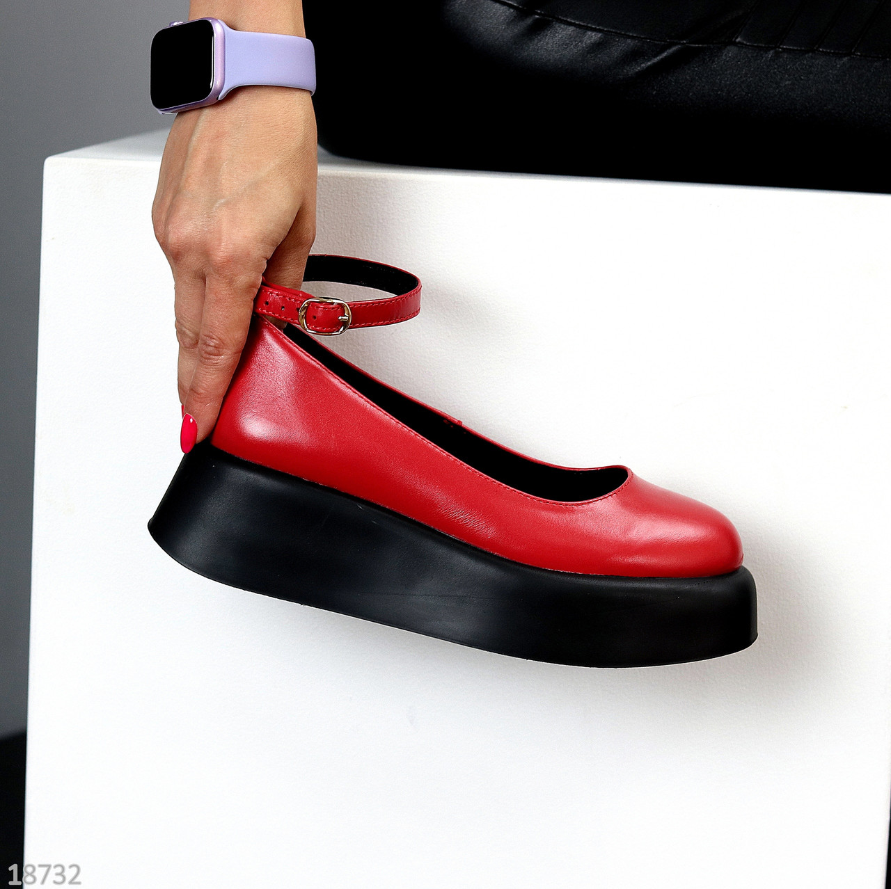 Червоні шкіряні туфлі на шлейку натуральна шкіра на чорній платформі lolita style - фото 7 - id-p1912099761