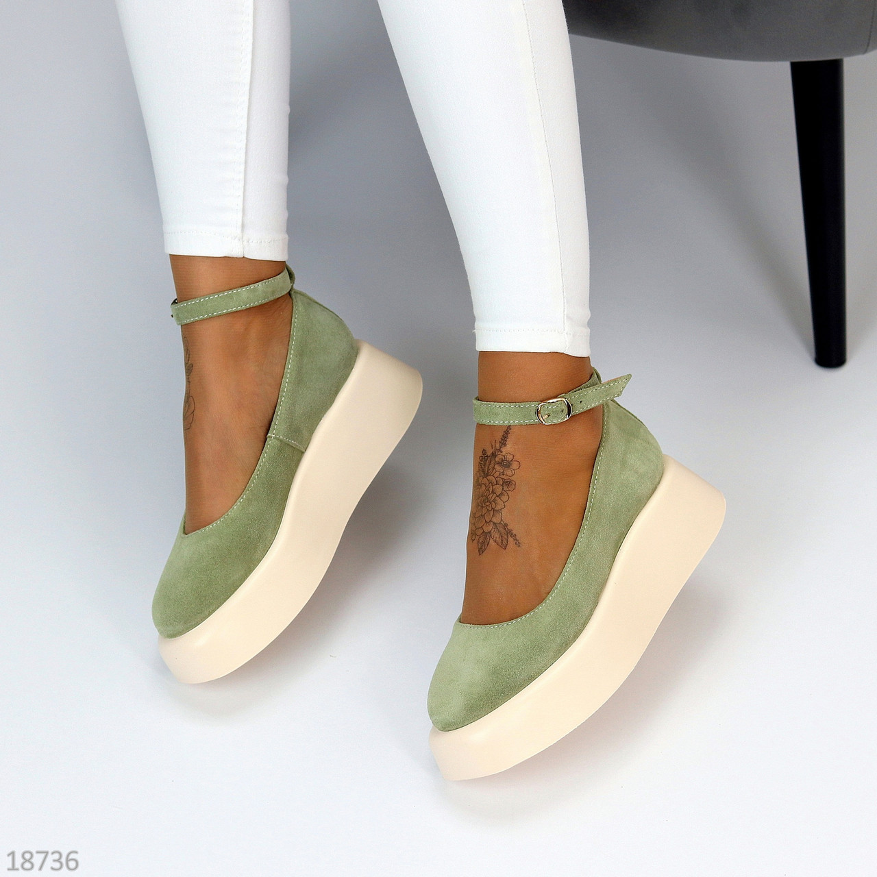 Зелені замшеві туфлі на шлейку натуральна замша колір оливкової хакі lolita style 😻