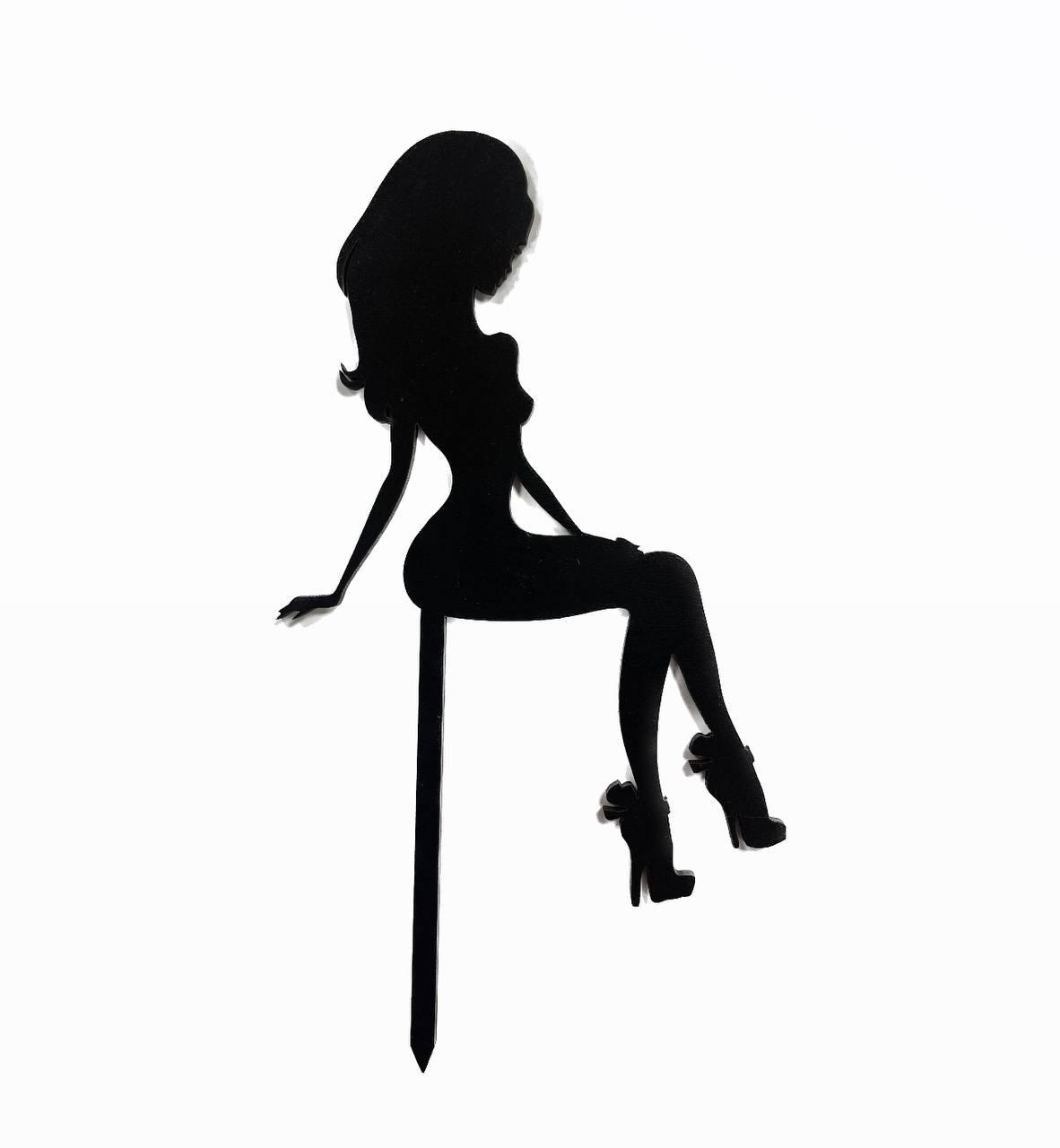 Топпер деревянный "Девушка сидит" черный - фото 1 - id-p1912362033