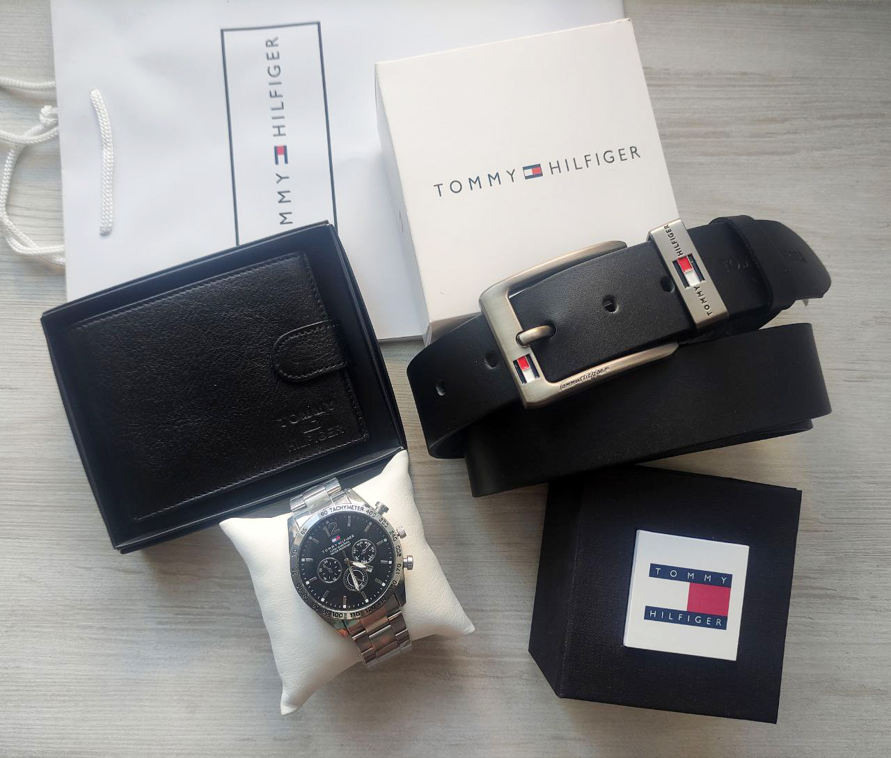 Чоловічий подарунковий набір Tommy годинник, шкіряний гаманець і ремінь black, фото 1