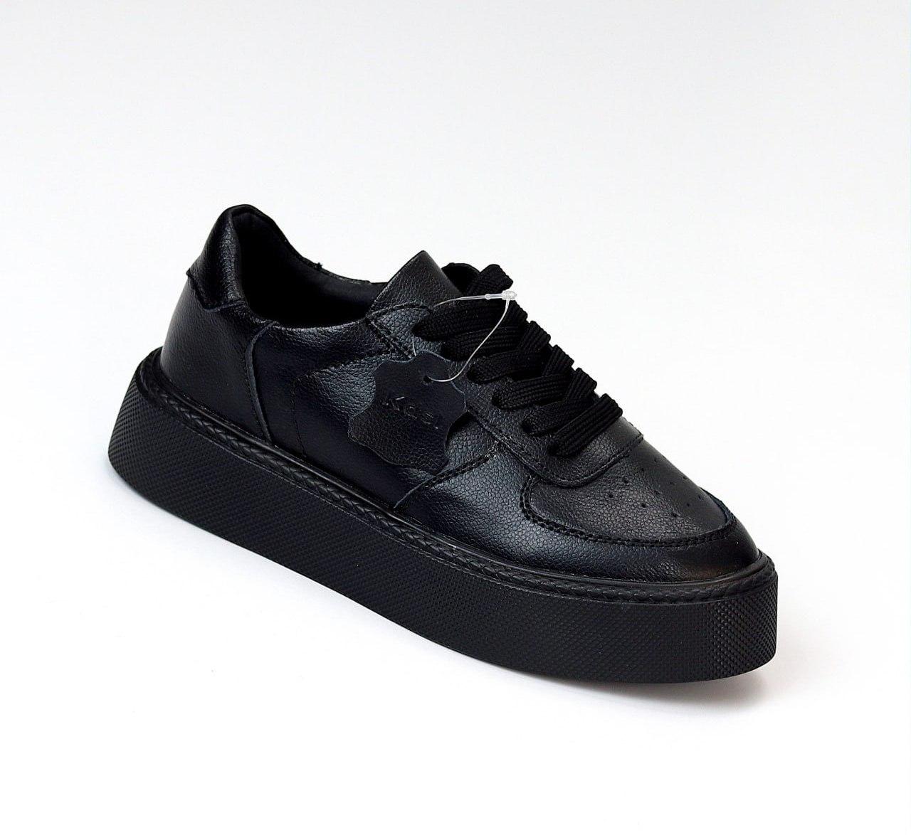 Жіночі шкіряні кеди на високій підошві крипери чорні натуральна шкіра