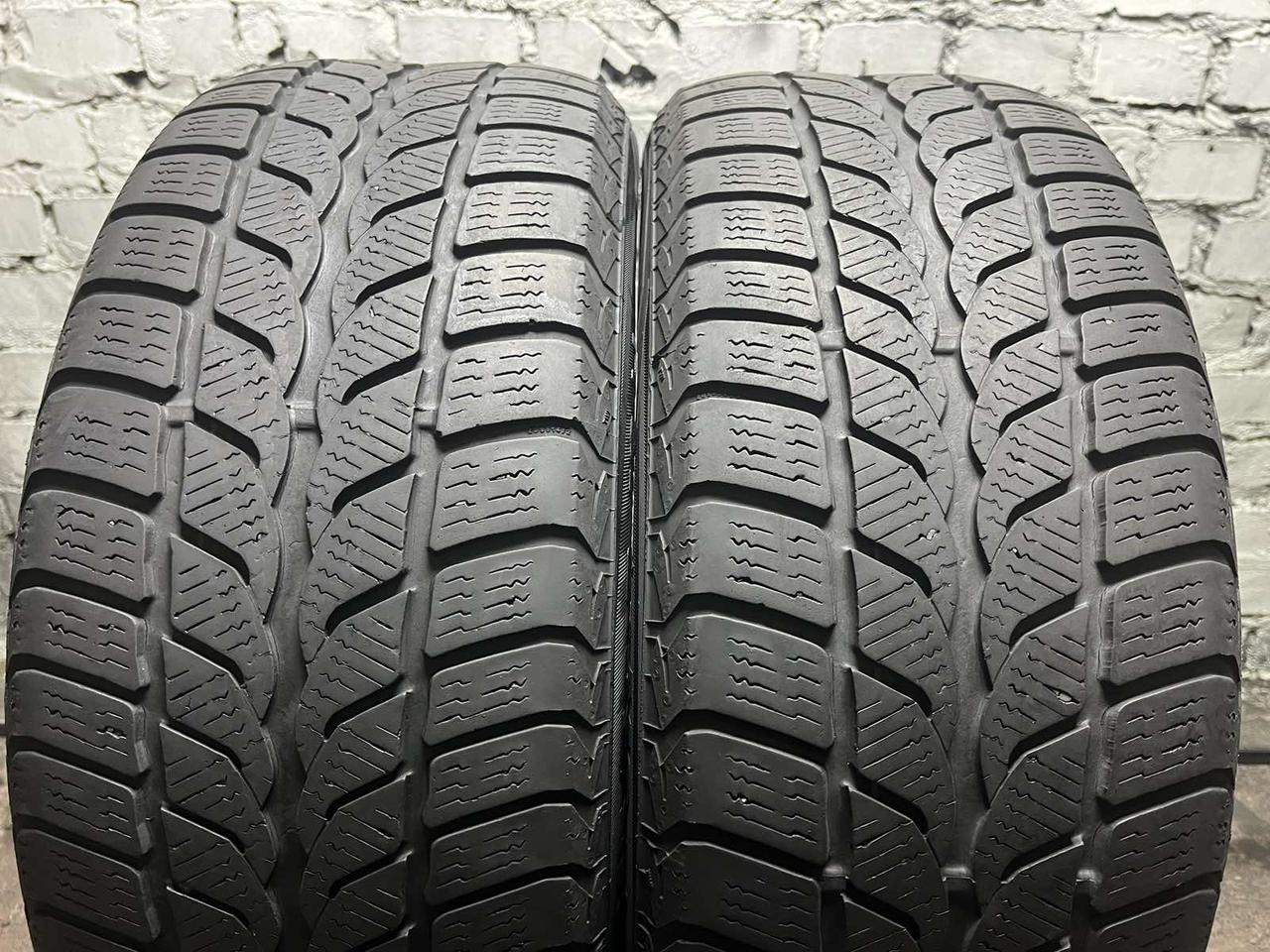 Зимові шини 215/55 R16 Uniroyal MS Plus 66