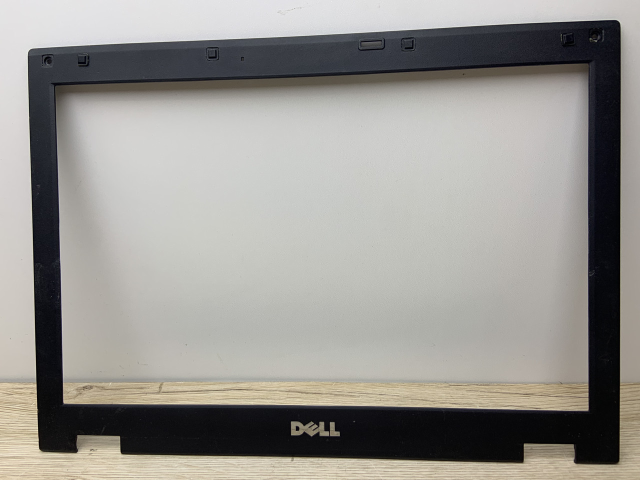 Dell Latitude E5410 Корпус B (рамка матриці) (000YF2 60.4GN03.011) 3,5A б/в #