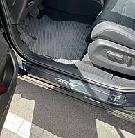 Накладки на пороги Honda  CR-V V (2016-2022)  (Carbon)