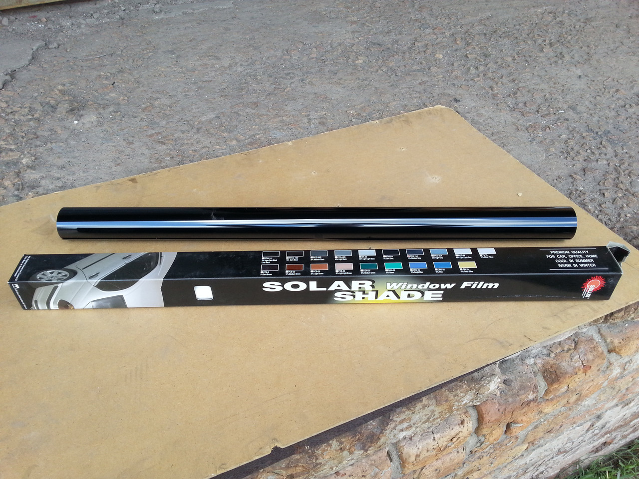 Плівка тонувальна чорно-сіра Solux 0,75*3,00 метра.