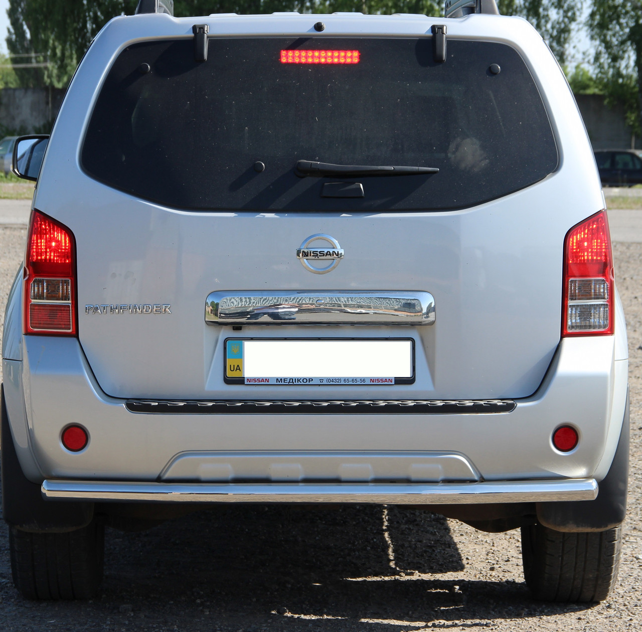 Захист заднього бампера на Nissan Pathfinder (2004-2015), фото 1