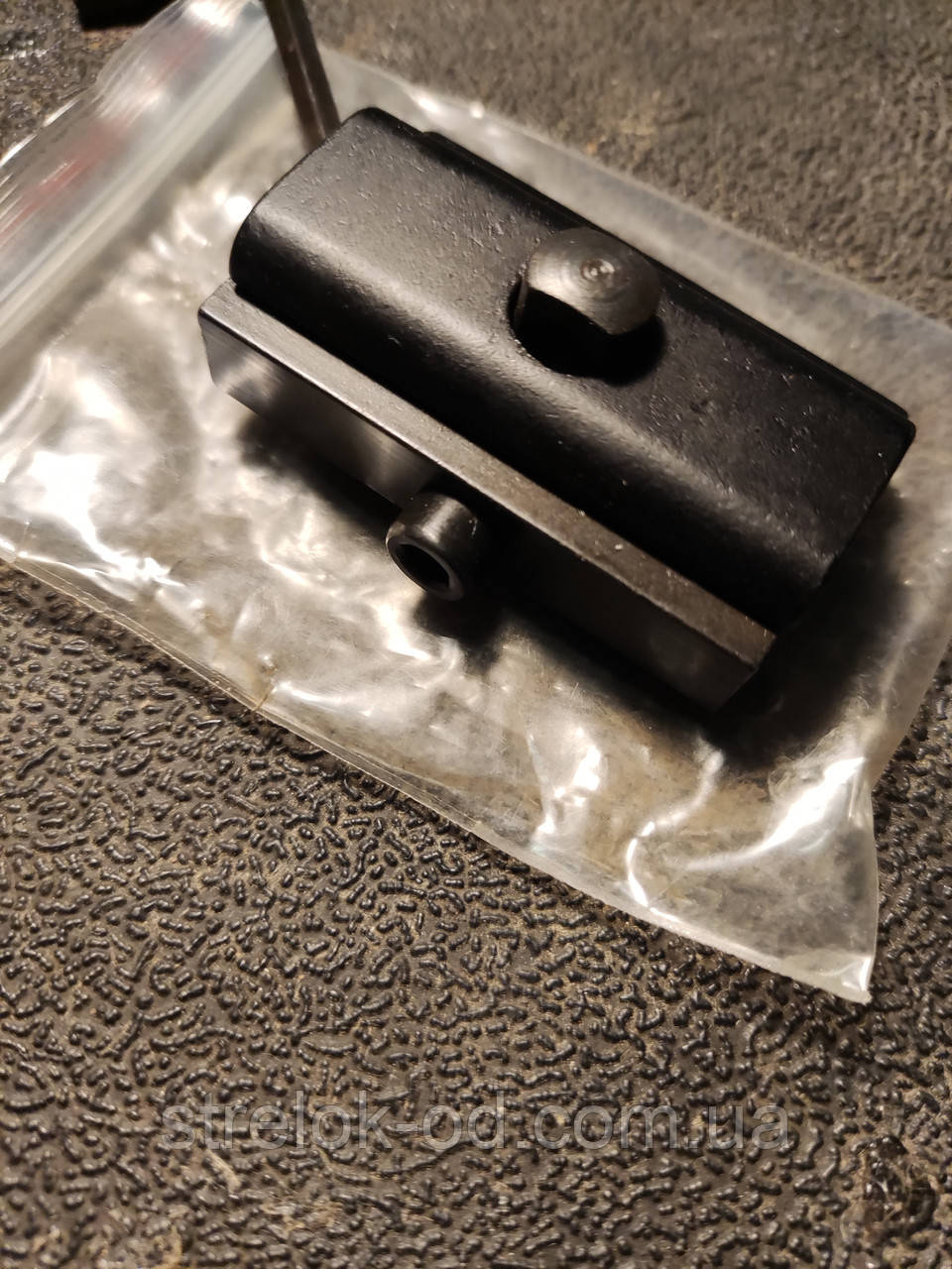 Антабка з кріпленням на вивер, фото 1