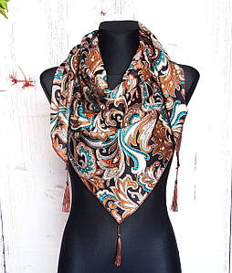 Косинка на флісі тепла з китицями грессі коричневий пейслі