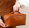 Жіноча розкішна косметичка Cosmetic Bag бежева з еко-шкіри, кейс для косметики, дорожня сумочка, фото 7