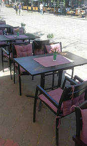 Кафе в Одессе. Текстиль в интерьере.