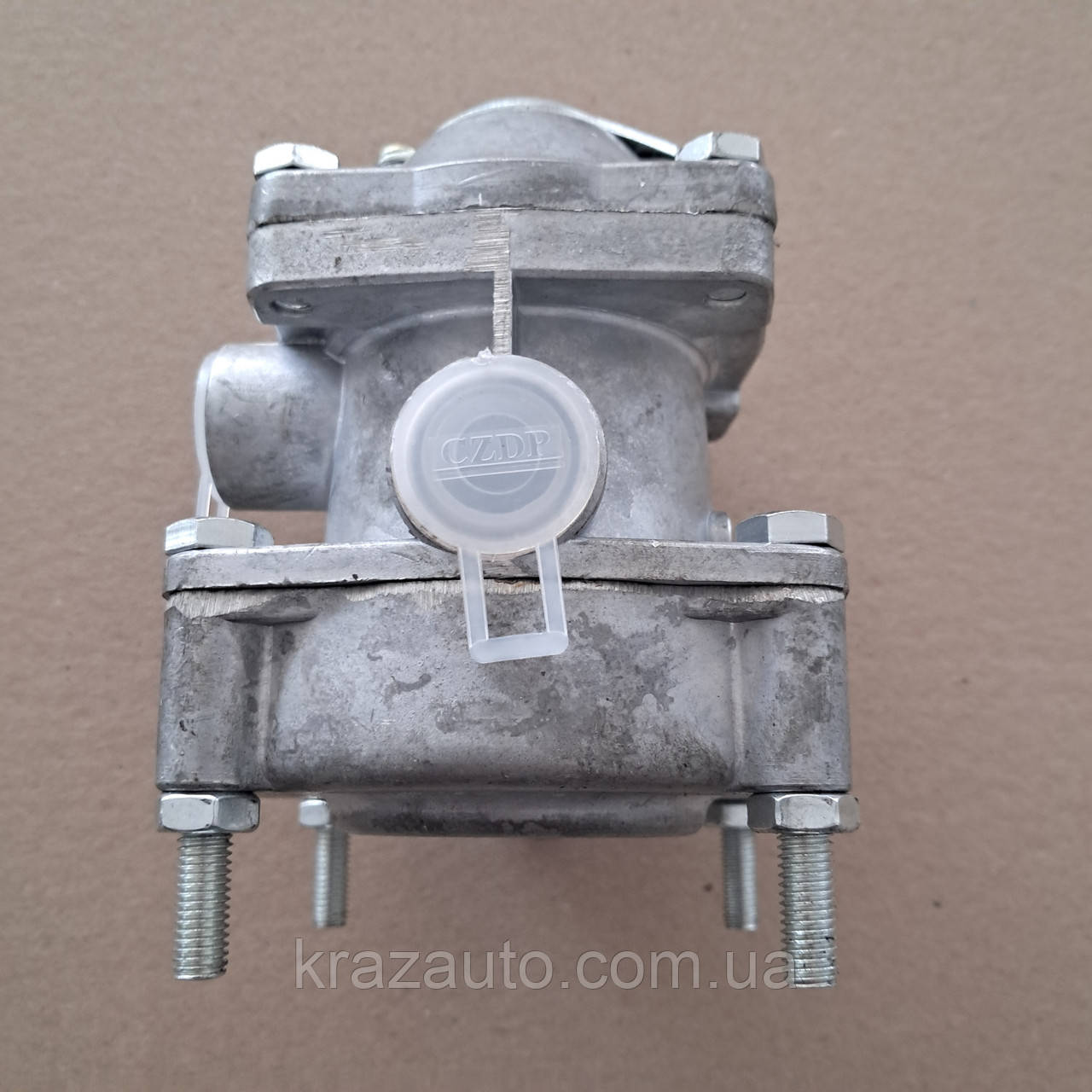 Клапан управления тормозами двухпроводной КрАЗ МАЗ КАМАЗ (Турция)100-3522010 - фото 4 - id-p1140395584