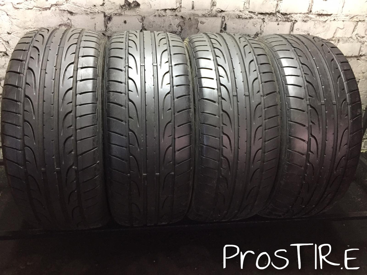 Літні шини б/у 215/45 R16 Dunlop SP Sport Maxx