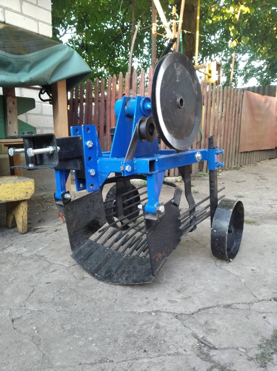 Однорядна копалка вібраційна для картоплі на мотоблок КРМБ-01ЛЄ, фото 1