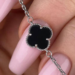 Срібний браслет родований з каменем чорним в формі конюшини (1 см) РН-484