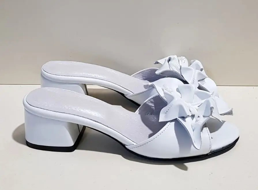 STTOPA Розміри 36-44. Шльопанці великих розмірів шкіряні. Каблук 4,5 см. 124-3644-45-2 Білі, фото 1