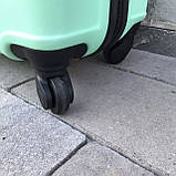 Чемодан дорожній з полікарбонату WINGS 147 середній 65х43х26 см Валіза дорожня Сумка на 4-х колесах МЯТНИЙ, фото 8