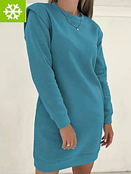 Тепла зимова сукня на флісі у спортивному стилі прямий фасон коротка