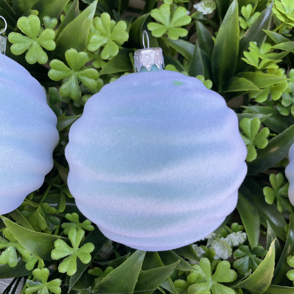 Новорічне прикраса шар зефірка оксамитова.8см з м'ята, фото 1