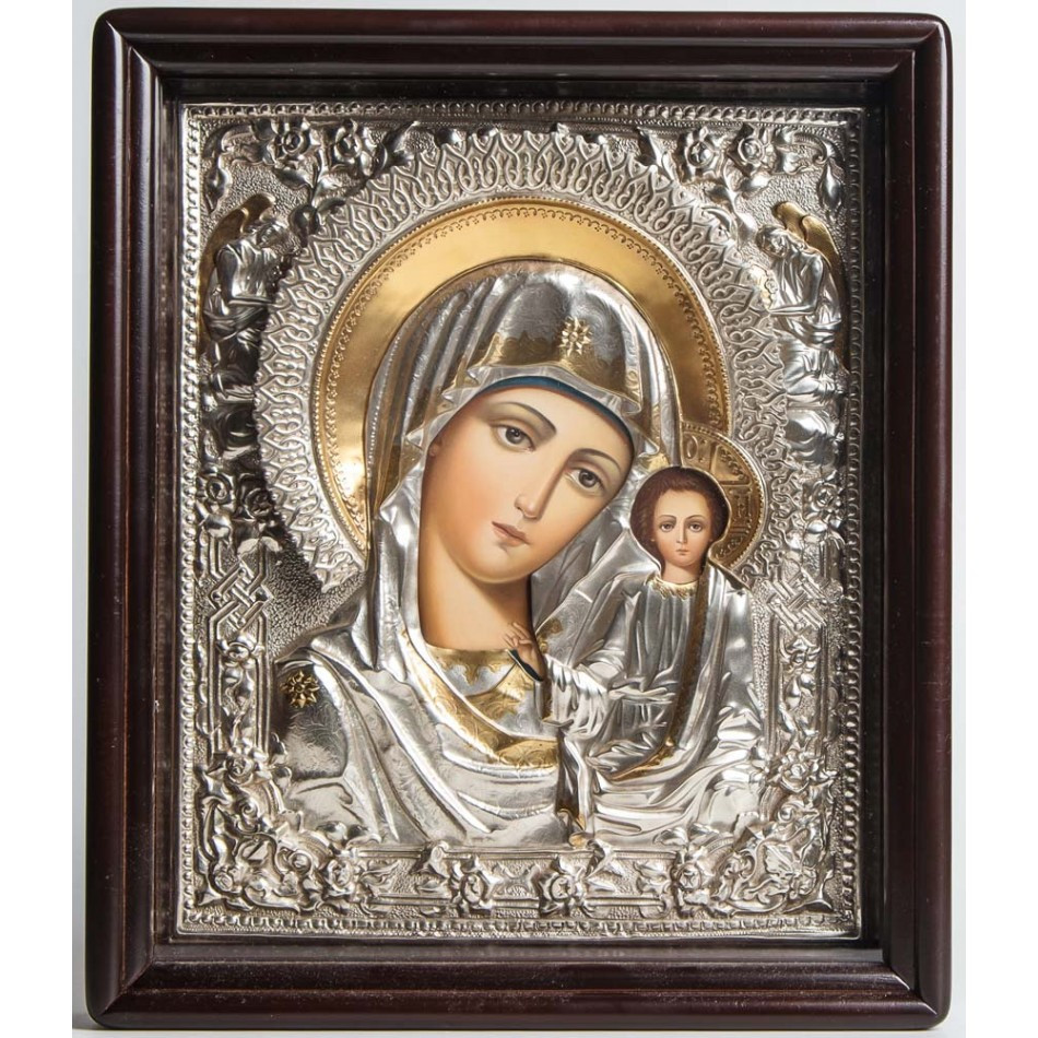 Ікона написана Казанська Матір Бога зі сріблом і позолотою 30х35х6 см.