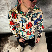 Кремовая кофта с капюшоном мужская с разноцветным рисунком