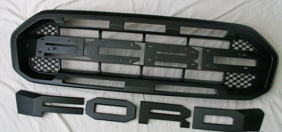 Решітка радіатора тюнінг Ford Ranger 19- T7.5 стиль Raptor HW Форд ...