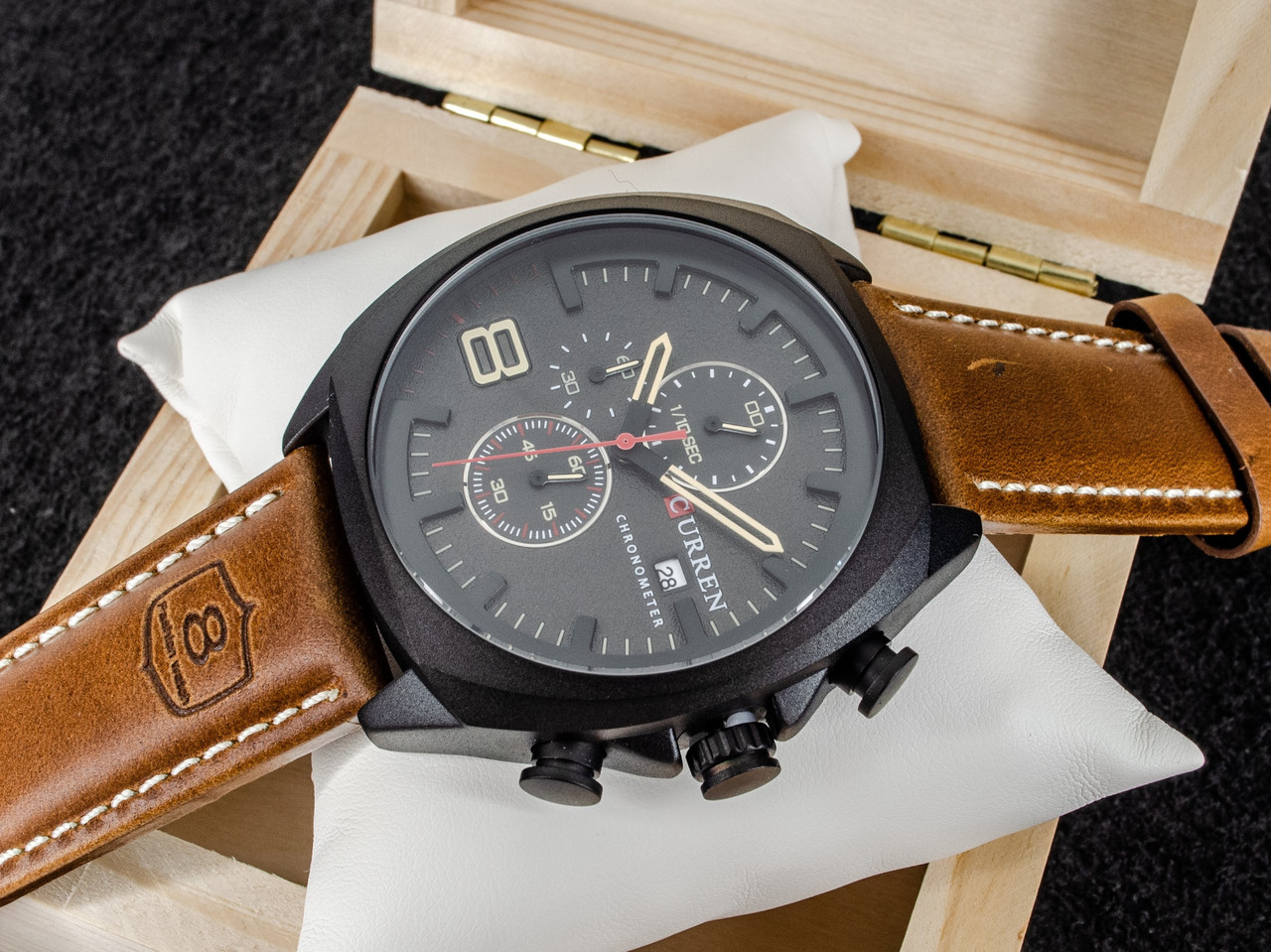 Чоловічий класичний кварцевий стрілочний наручний годинник з хронографом Curren 8324. Зі шкіряним ремінцем. BBrown