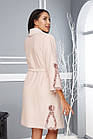 Жіночий махровий халат Nusa 4045 з гіпюром, пудровий 2XL, фото 2