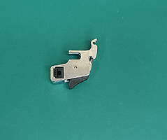 Тримач для швейних насадок, лапкотримач (адаптер)